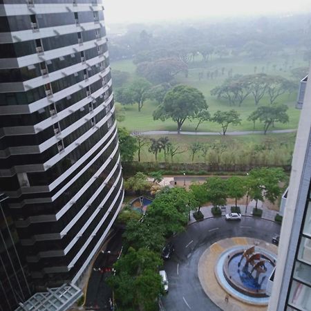 מנילה 2 Bedrooms Units Forbes Area 5Th Avenue Bgc Center מראה חיצוני תמונה