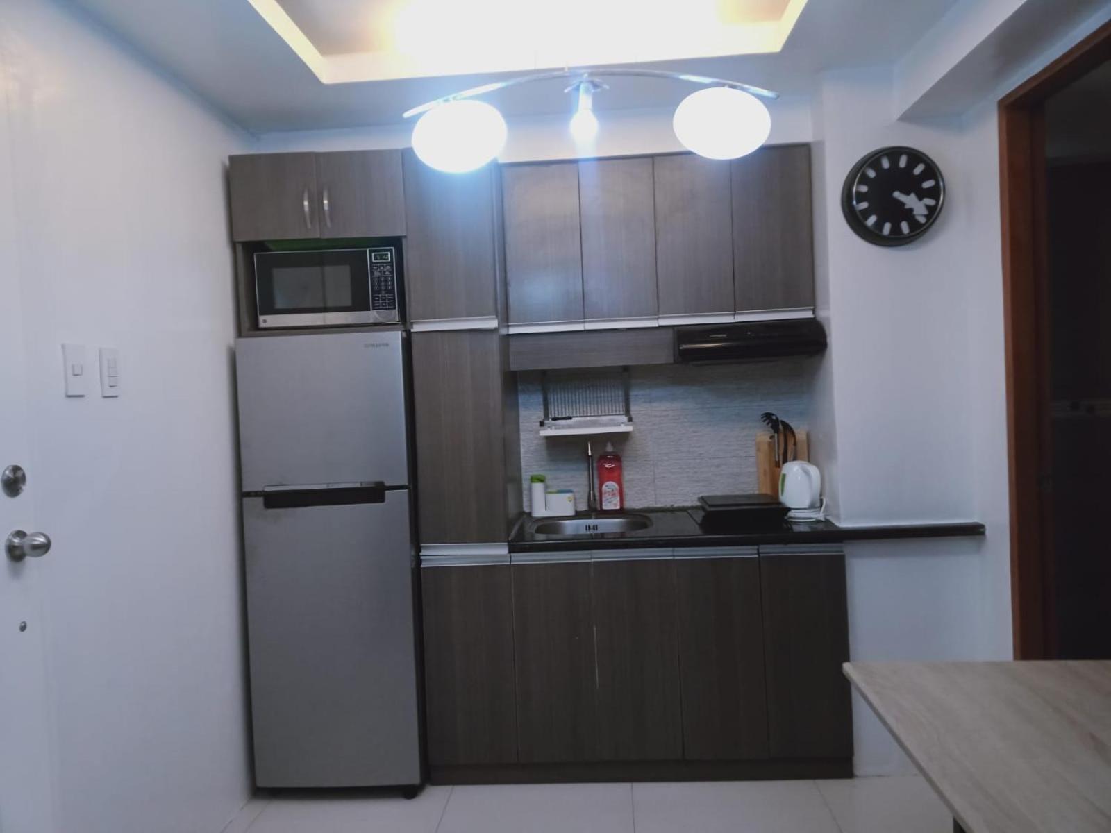 מנילה 2 Bedrooms Units Forbes Area 5Th Avenue Bgc Center מראה חיצוני תמונה