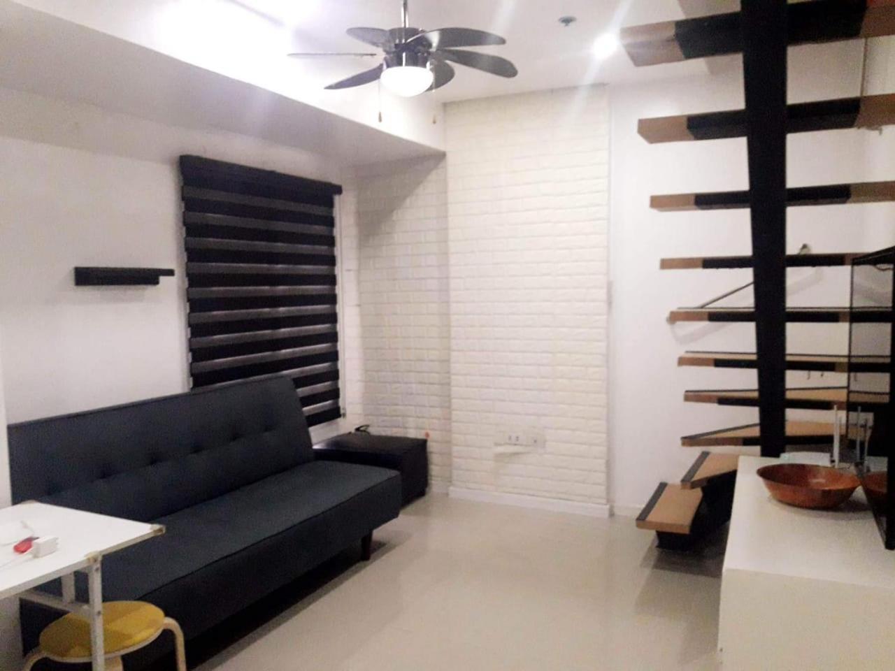 מנילה 2 Bedrooms Units Forbes Area 5Th Avenue Bgc Center מראה חיצוני תמונה