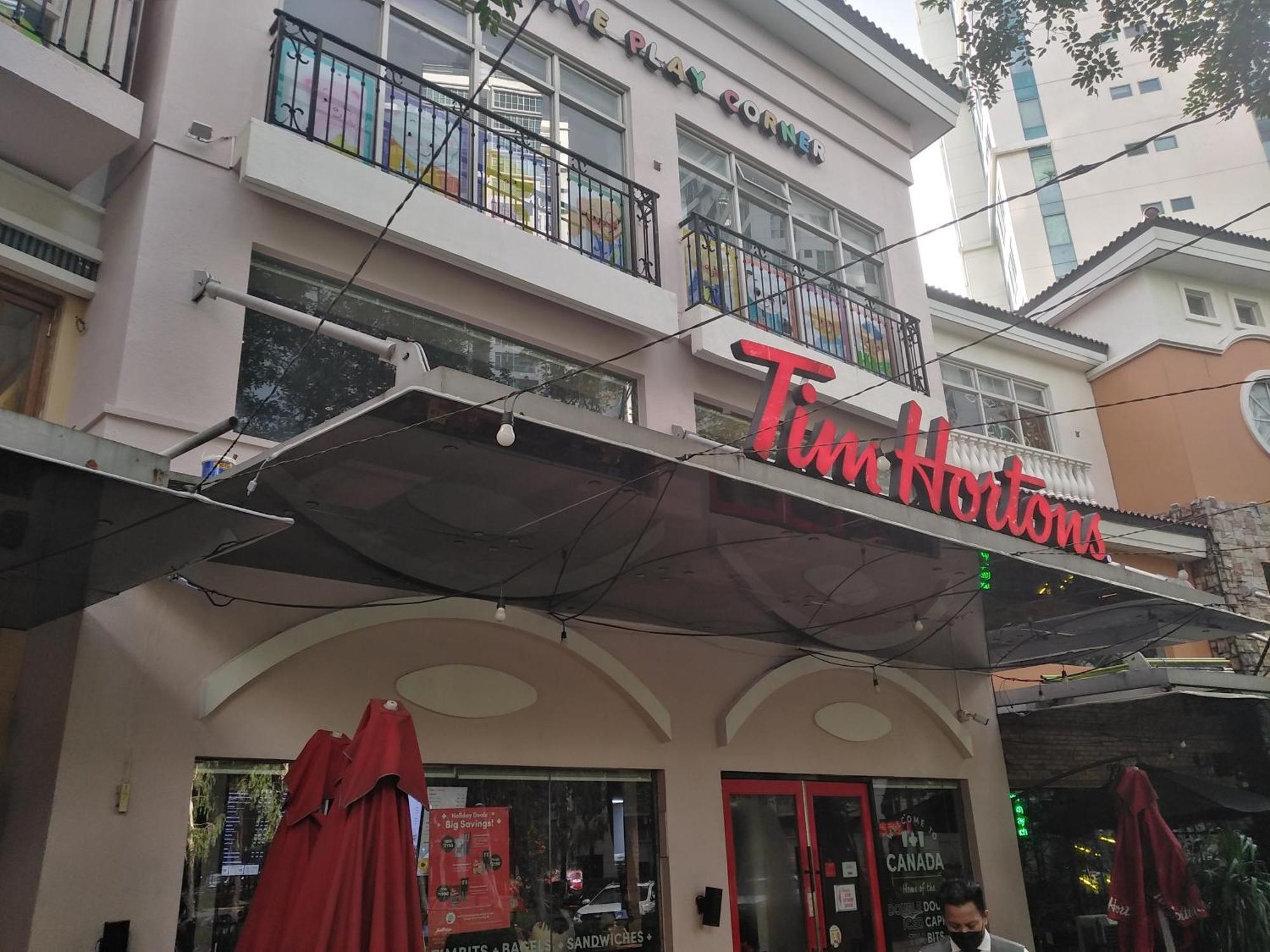 מנילה 2 Bedrooms Units Forbes Area 5Th Avenue Bgc Center מראה חיצוני תמונה